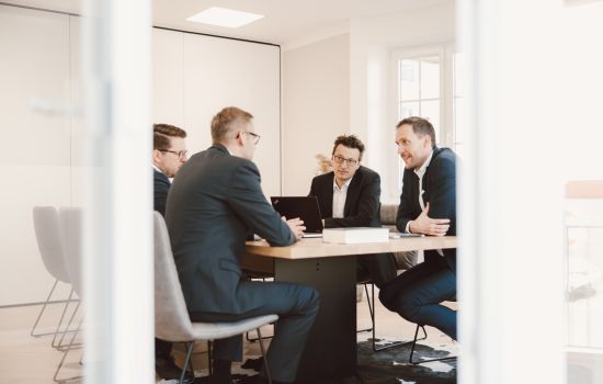 Stets die Mandanten im Blick